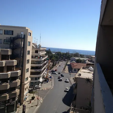 Appartement Francis Larnaca