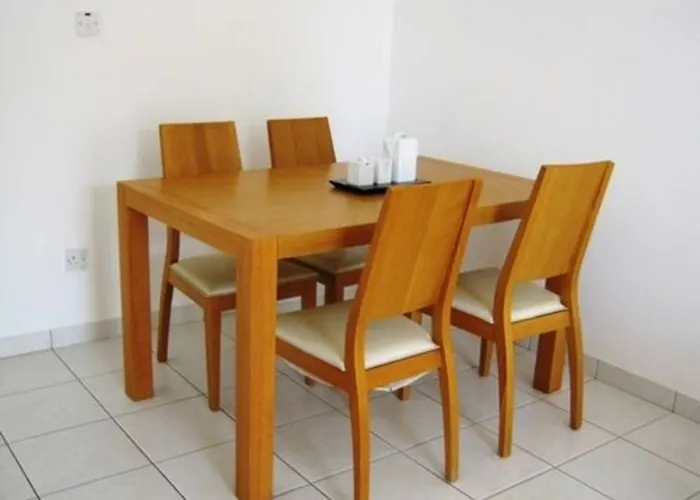 Francis Lägenhet Larnaca